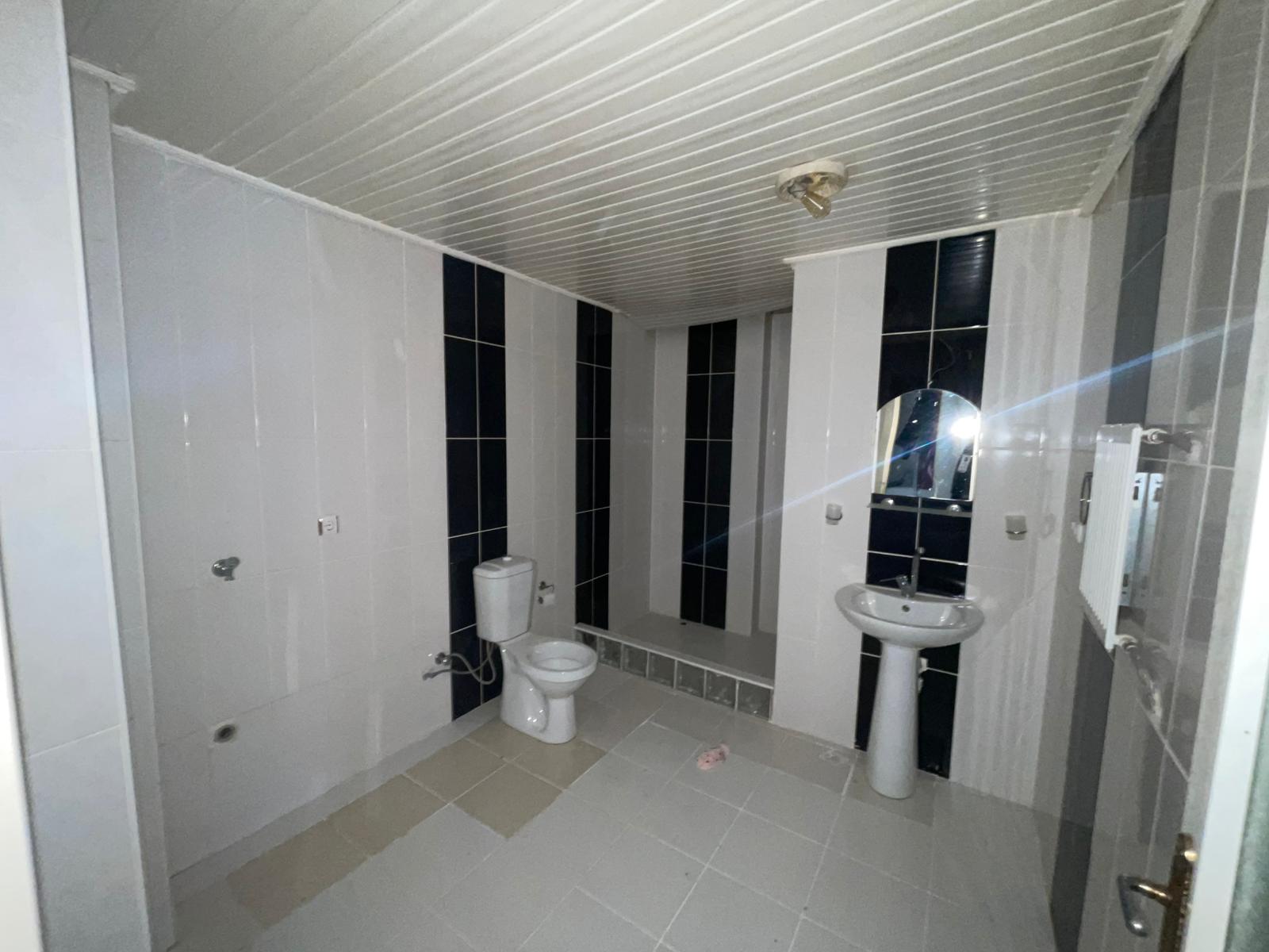 ŞÜKRÜPAŞA'DA KİRALIK DAİRE